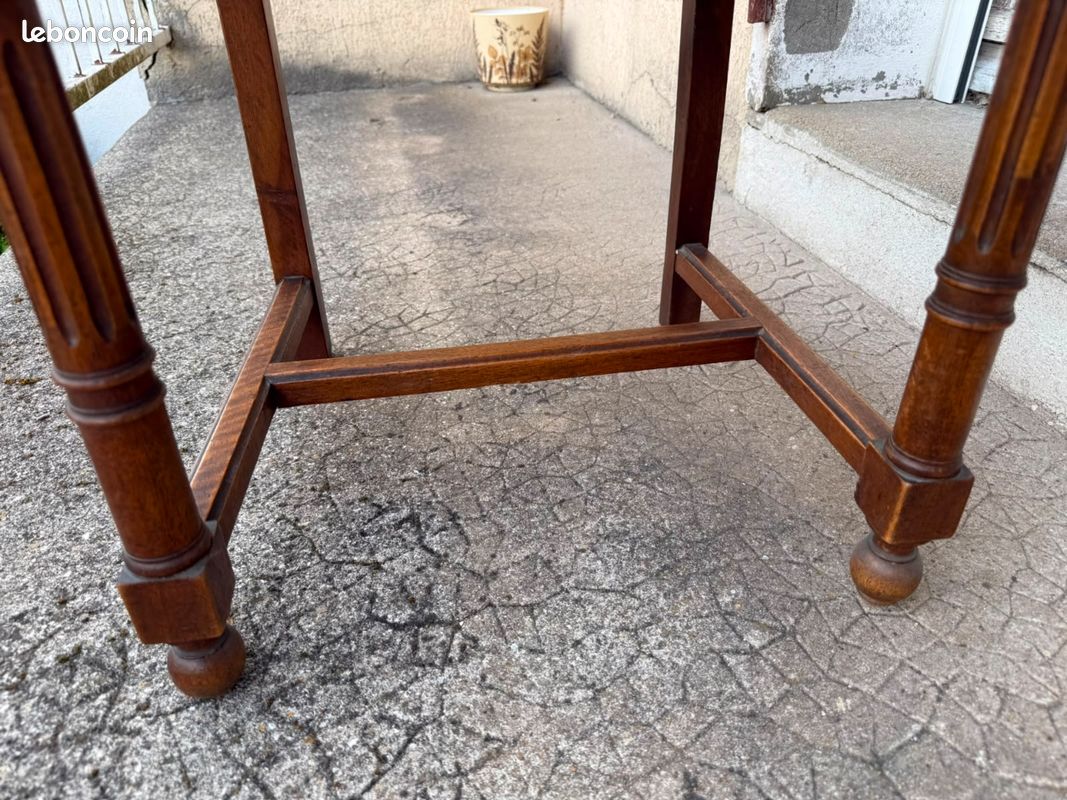 Lot de 8 chaises anciennes en bois massif (image 6)