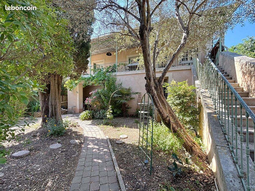 Maison 6 pièces 150 m² · à Aspiran · 150 m² · 360 000 €