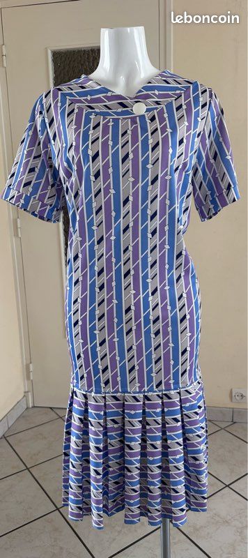 Robe vintage plissée Made in France Motif géométrique violet & bleu Taille 3 (42/44) (image 3)