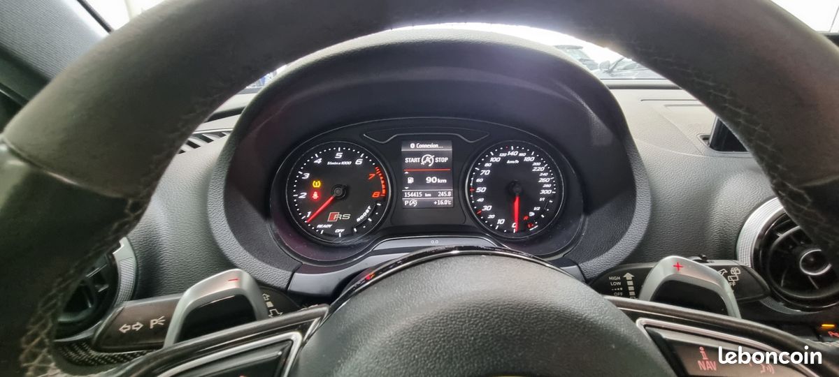 Audi RS3 SPORTBACK 2.5 TFSI quattro S-tronic (image 20)