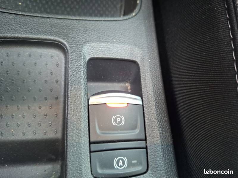 Renault Captur E-Tech full hybrid 145 ch esprit Alpine (image 17)