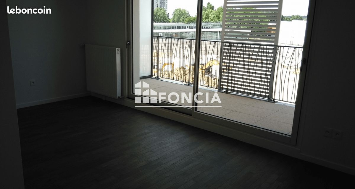 Appartement 1 pièce 30 m² · à Antony · 30 m² · 818 €