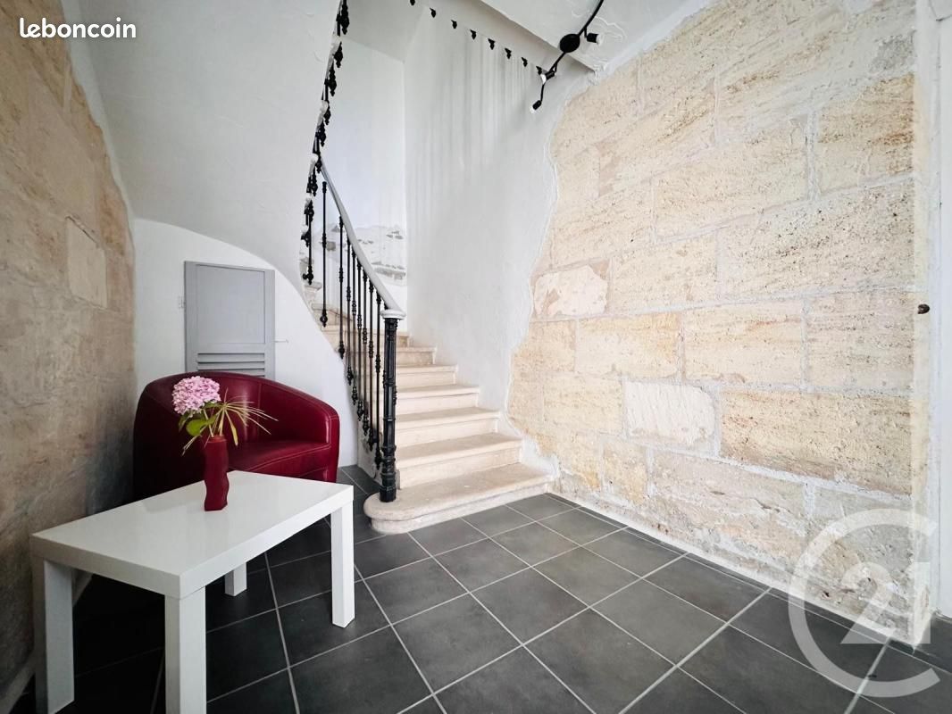 Maison 5 pièces 165 m² · à Saint-Paul · 165 m² · 300 000 €