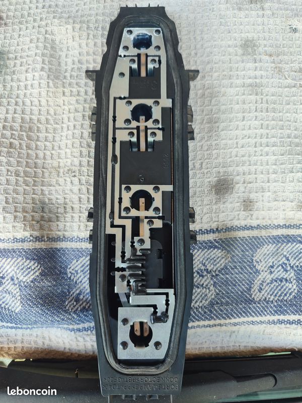 Platine clignotant arrière Citroën C3 (image 1)