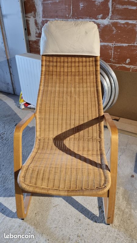 Fauteuil en rotin Ikéa