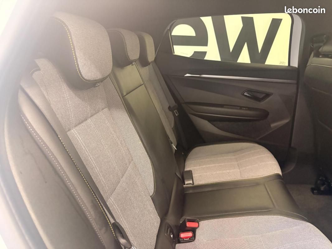 Renault Mégane E-TECH EV60 220 ch super charge Techno (image 7)