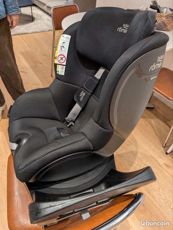 Siège auto Britax Römer Dualfix M i-size pivotant (image 4)