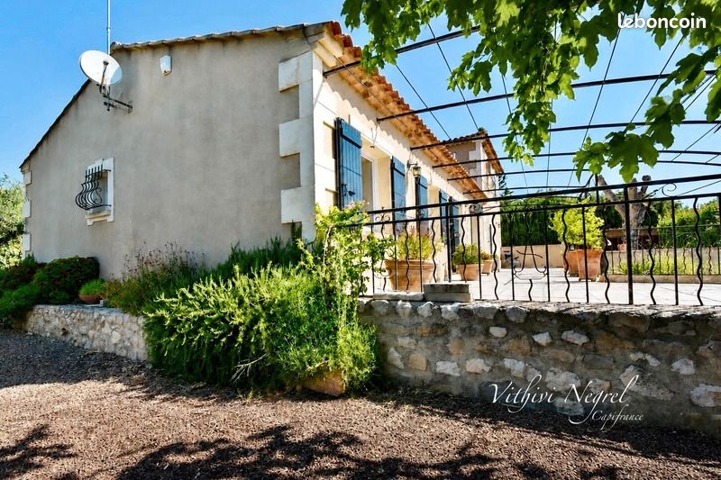Maison 5 pièces 150 m² · à Mouriès · 150 m² · 572 000 €
