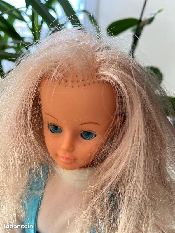 Poupée Cathie Bella – Coiffure Chignon Banane, Vintage, Occasion
