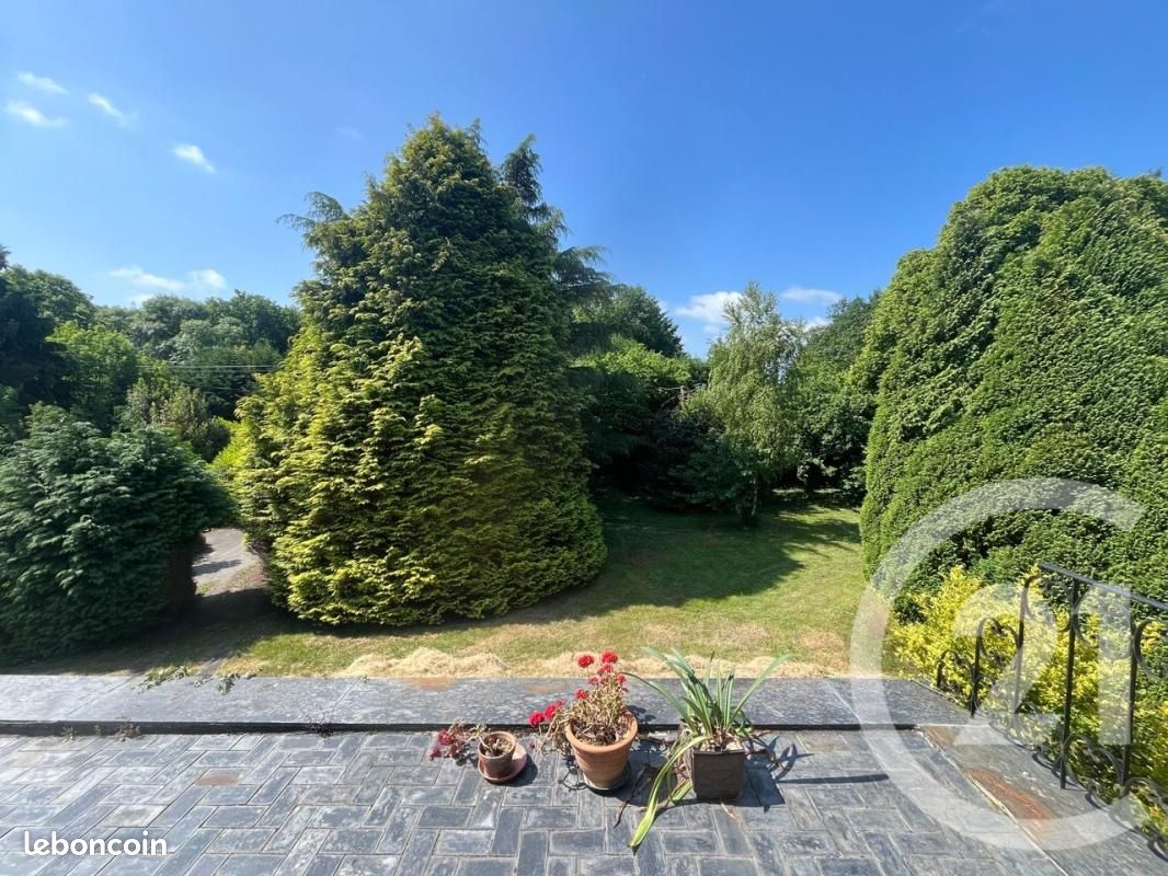 Maison 8 pièces 176 m² · à Treillières · 176 m² · 1 240 000 €