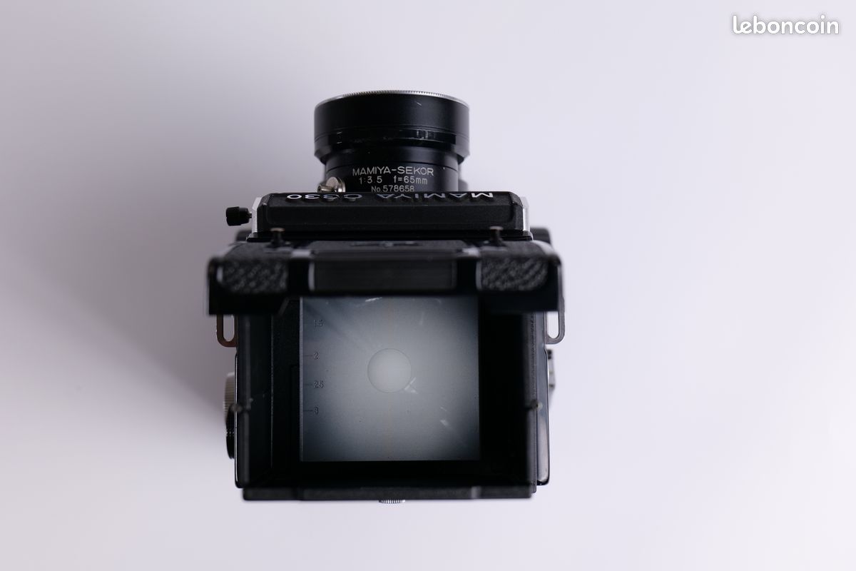 Appareil Photo Argentique Philips Moyen Format – Rare, Boîtier Marron, Objectif Fixe, Occasion