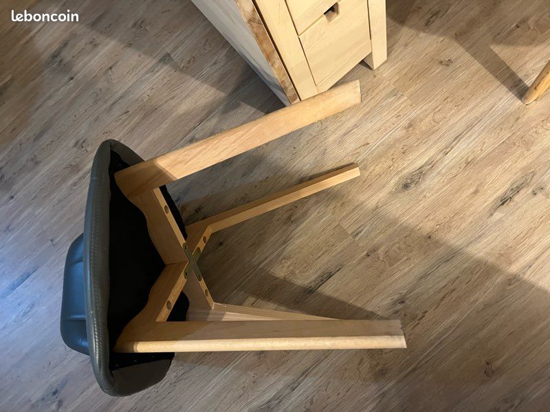 Chaises cuisine gris similicuir & bois – Lot de 4 (image 6)