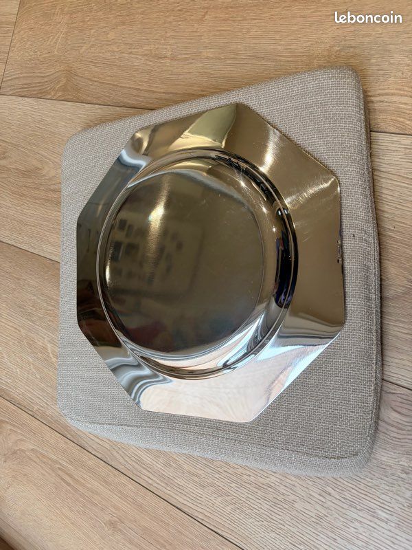 Plateau de service octogonal Art Déco signé - En vente sur
