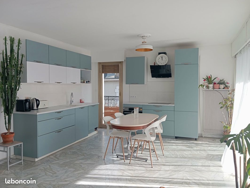 Appartement 5 pièces 103 m² · à Grenoble · 102,7 m² · 255 000 €