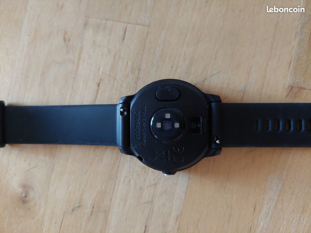 Garmin Vivoactive 3 Music (image 3)