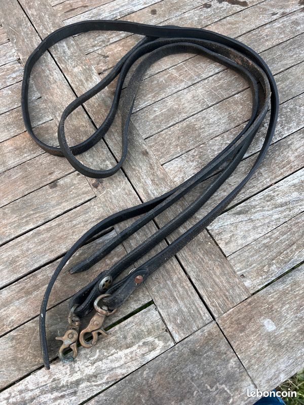 Western Horse ME-HBC-022C Collier De Poitrine En Cuir Véritable - Motif Floral Fait Main, Matériel Acier Inoxydable - Tailles Full, Cob, Poney - Poids 5-6 Lb