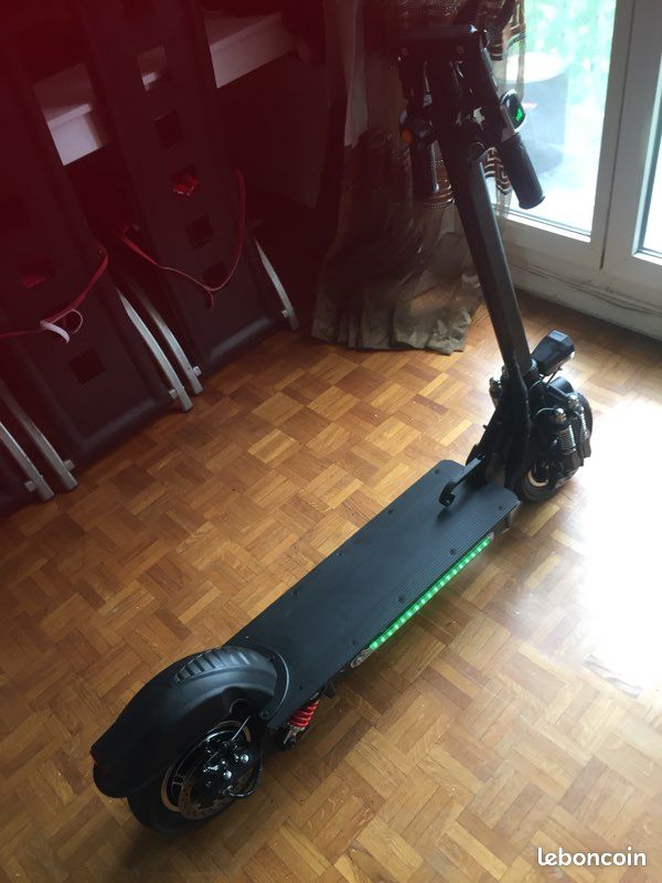 Trotinette électrique (image 6)