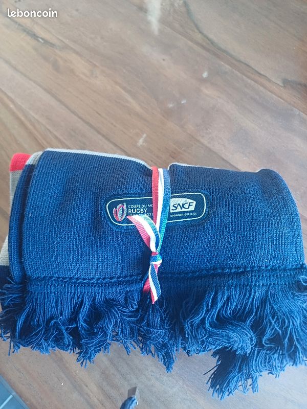 Echarpe rugby (image 1)