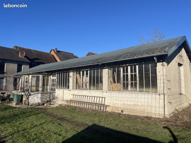 Immeuble 107 m² Lubersac