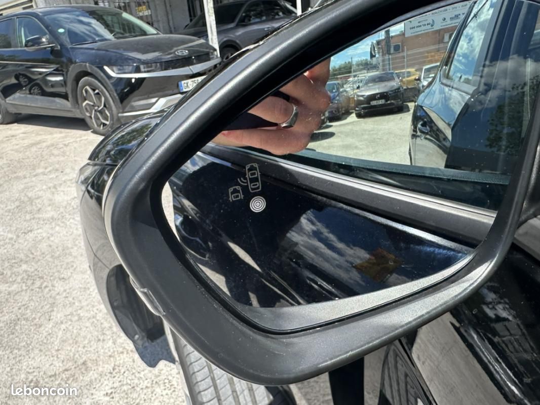 Opel Corsa Turbo 100 ch BVA8 Edition { EXPORT ALGERIE 32.000 KM - 11.700e HT } (image 28)