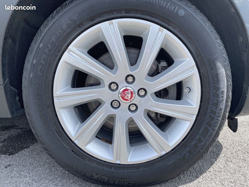 Jaguar E-Pace 2.0D 150ch S (image 11)
