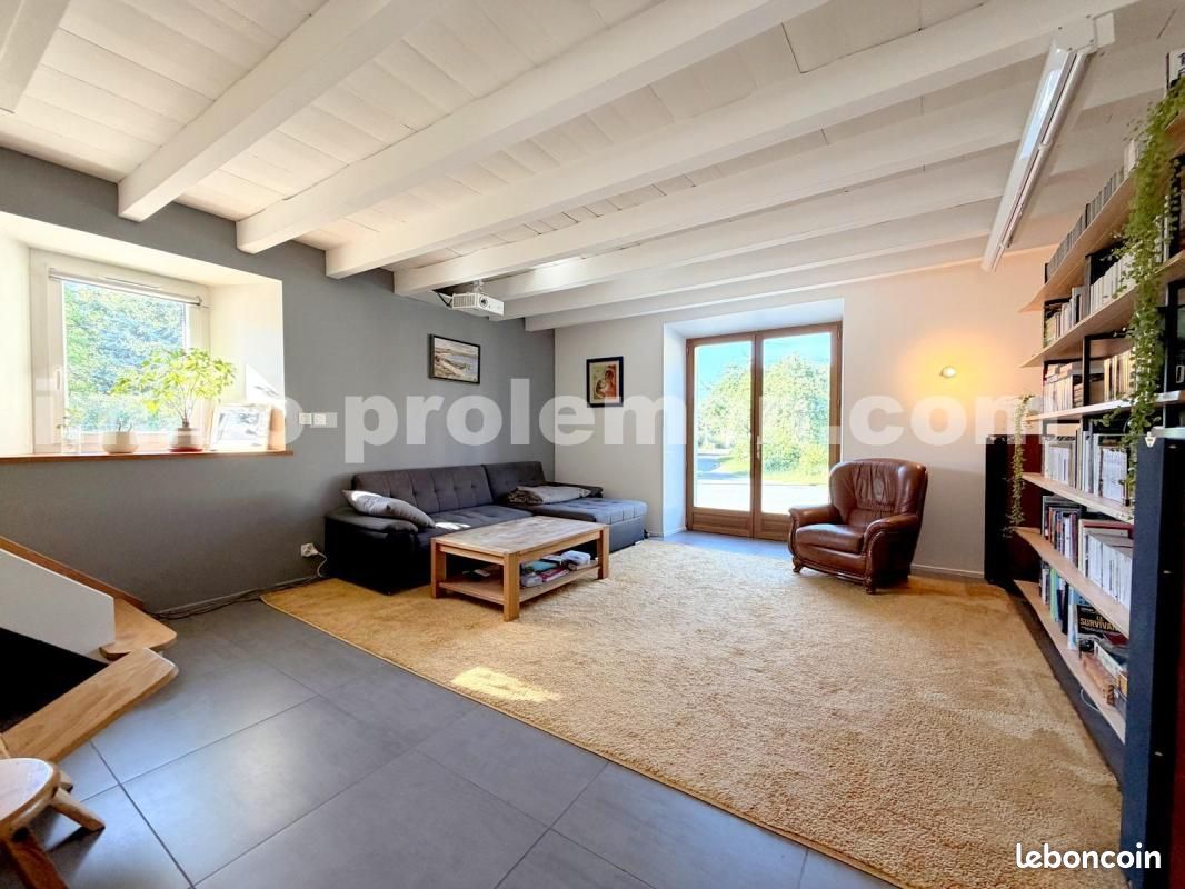 Maison 4 pièces 97 m² · à La Balme-de-Sillingy · 97 m² · 385 000 €