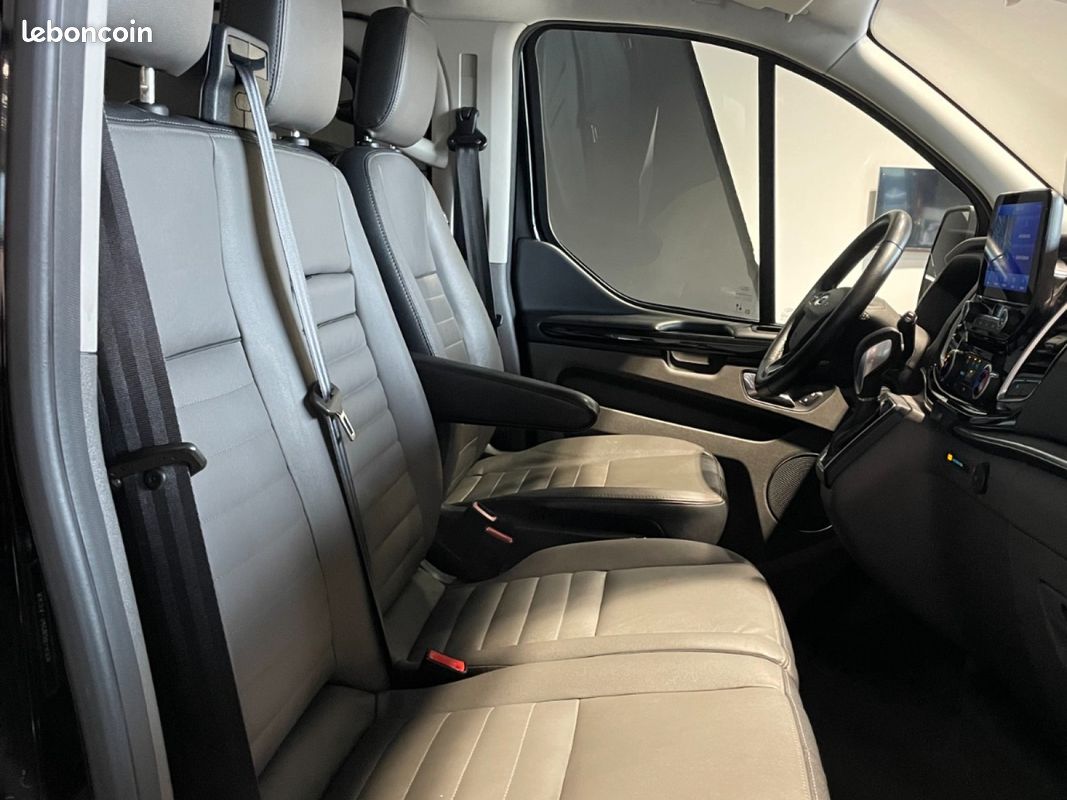 FORD TOURNEO CUSTOM 320 L2H1 2.0 EcoBlue 130 BVA Titanium - TVA (image 36)