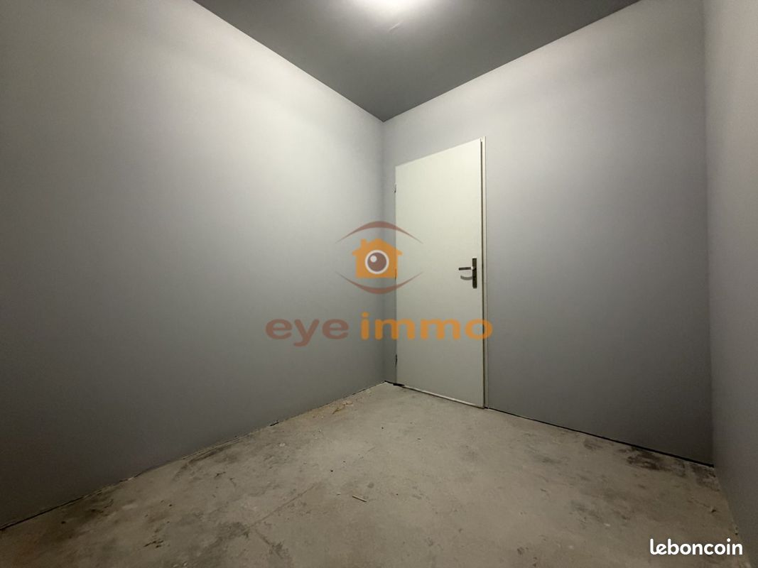 Local commercial 1 pièce 6 m² · à Béziers · 6 m² · 70 €/mois