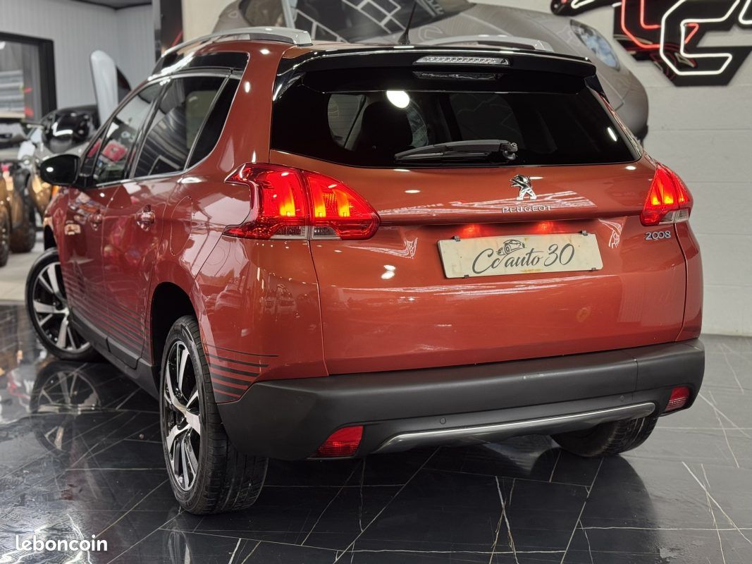 Peugeot 2008 1.2 puretech - 12v turbo 2016 (image 5)