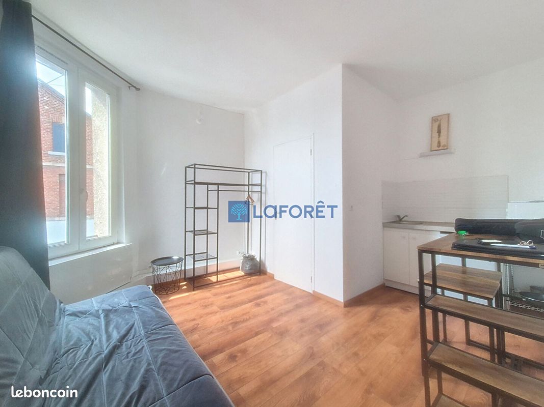 Appartement 1 pièce 16 m² · à Saint-Quentin · 16 m² · 330 €/mois