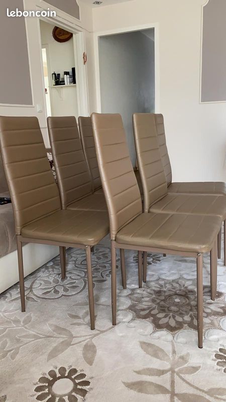 4 chaises en très bon état (image 1)
