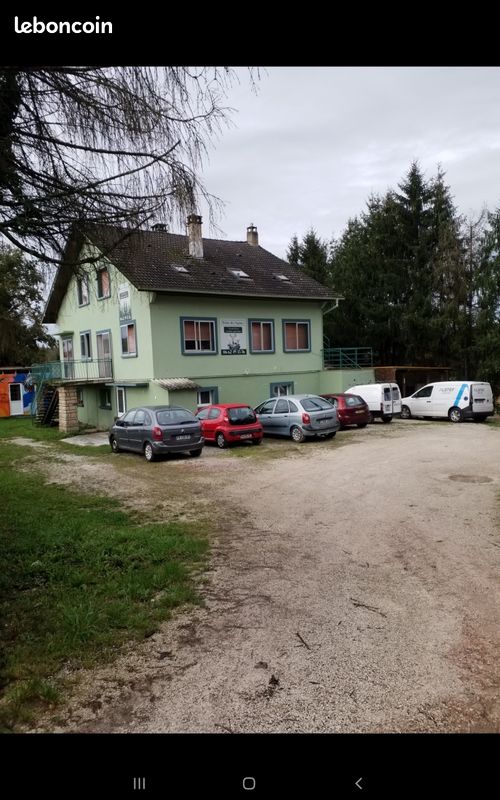 Immeuble 15 pièces 318 m² · à Bethoncourt · 318 m² · 320 000 €