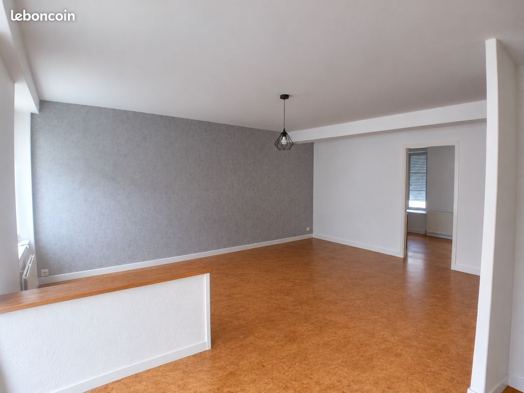 Appartement 1 pièce 43 m² · à La Ferté Macé · 43 m² · 489 €/mois