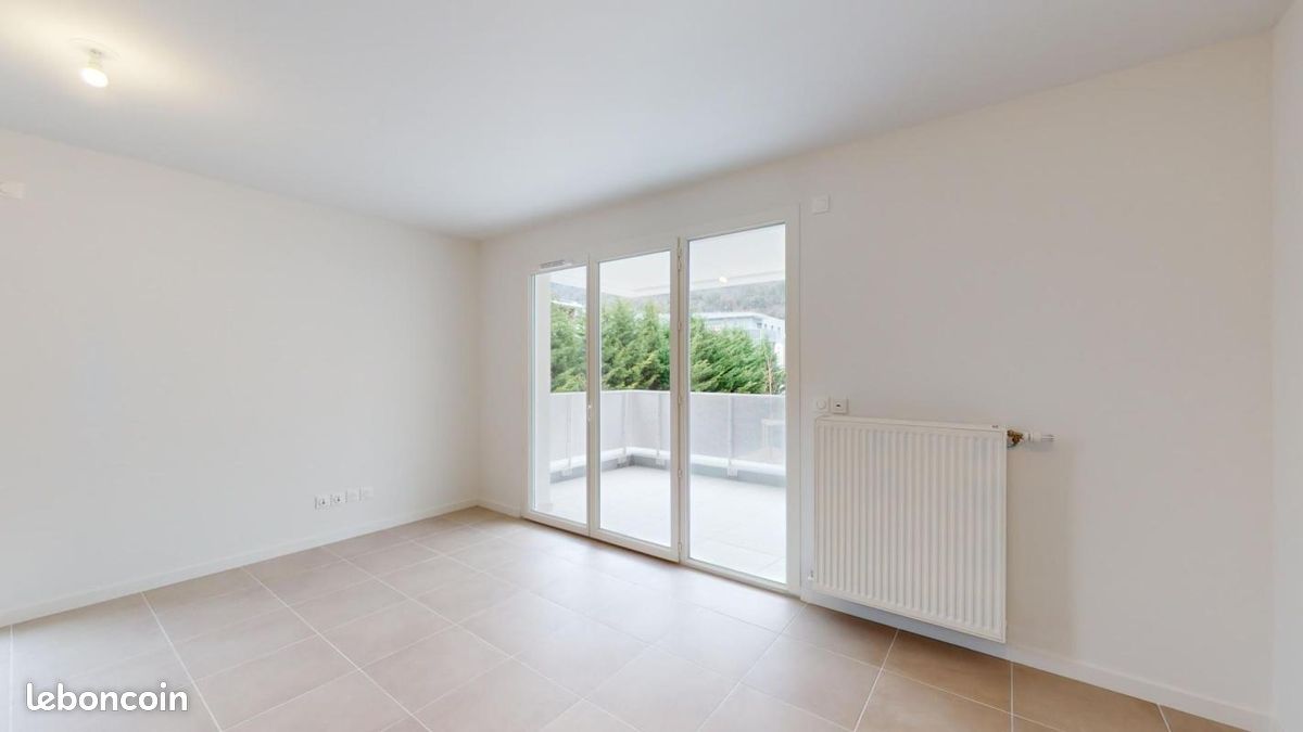 Appartement 3 pièces 65 m² · à Challes-les-Eaux · 65 m² · 1 070 €/mois