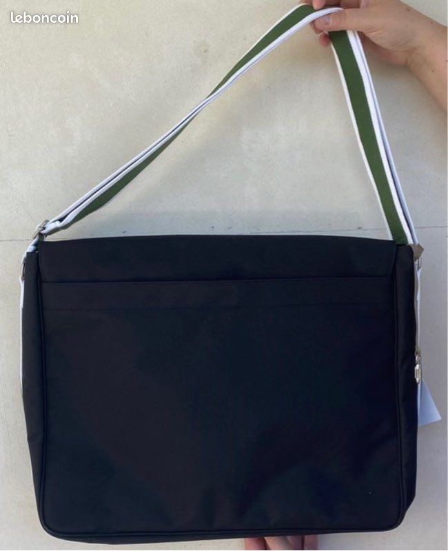 Sac Lacoste (image 7)