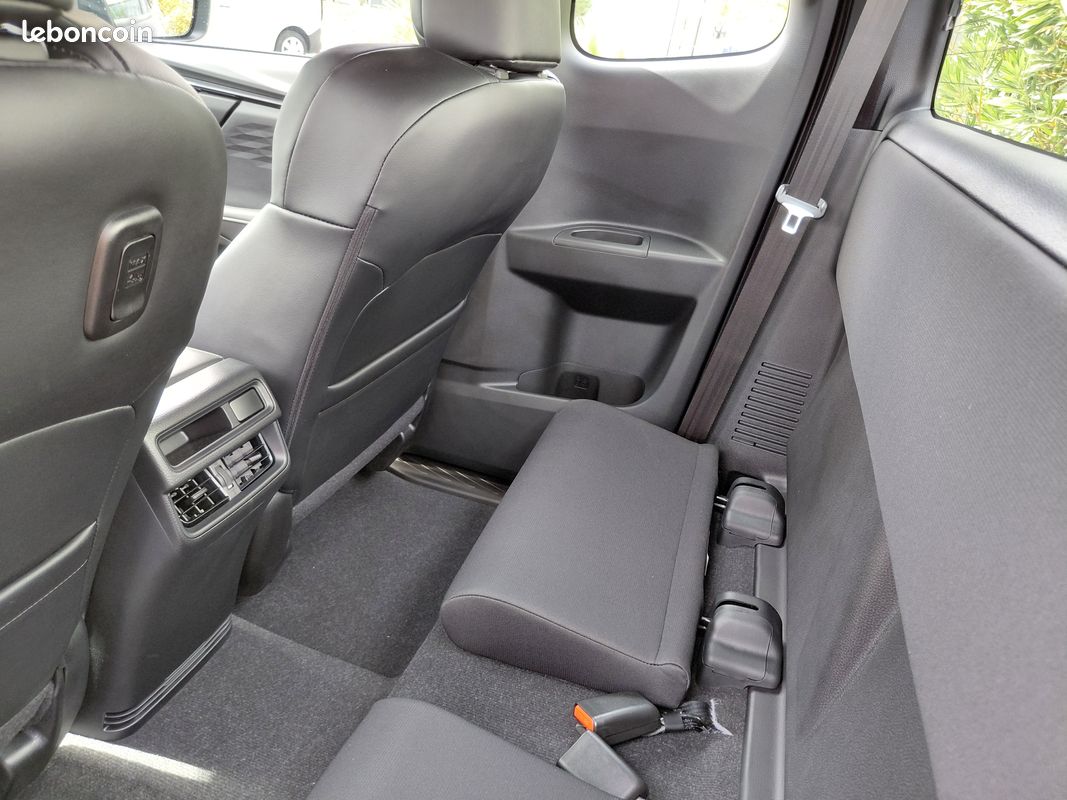 Isuzu dmax space 2.2 164 cv nitro sport bva8 4x4 (image 10)