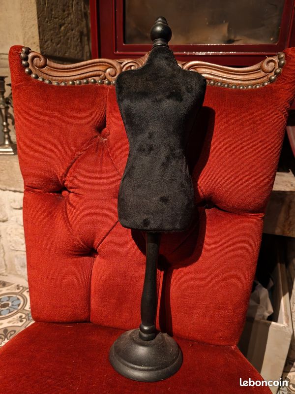 Mini buste (image 1)