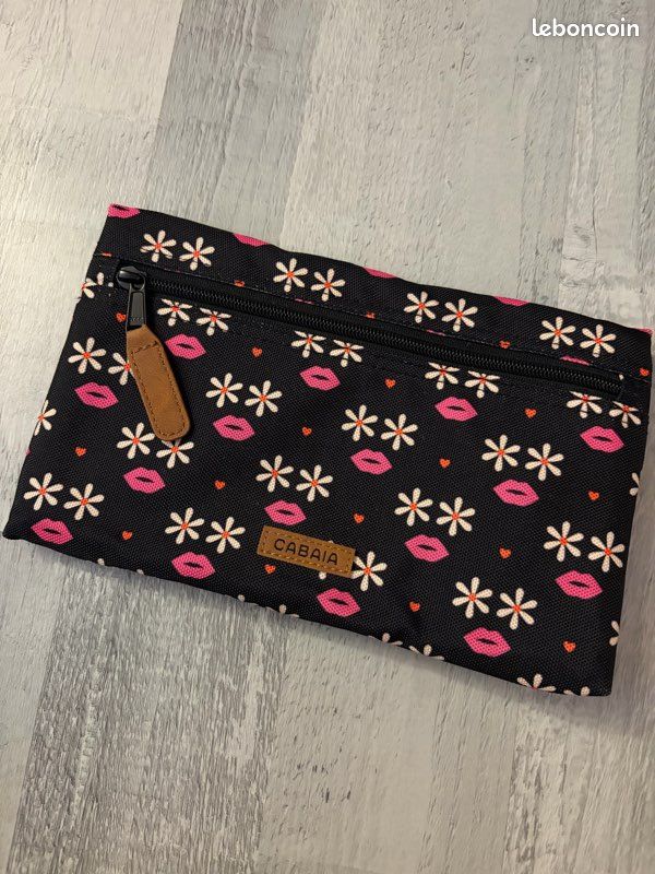Pochette Cabaïa (image 1)