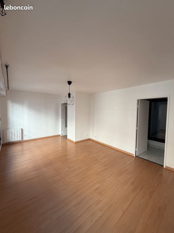Appartement 1 pièce 26 m² · à Paris 11ème Arrondissement · 26,3 m² · 1 050 €/mois