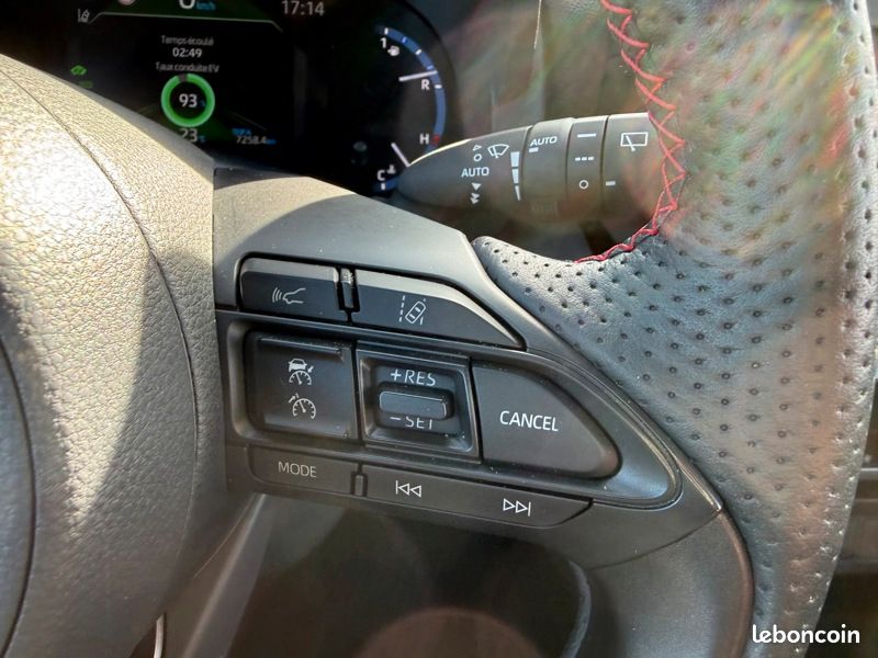 Toyota Yaris Cross Hybride 1.5 HYBRID 116H GR SPORT AUTO Pack (image 13)