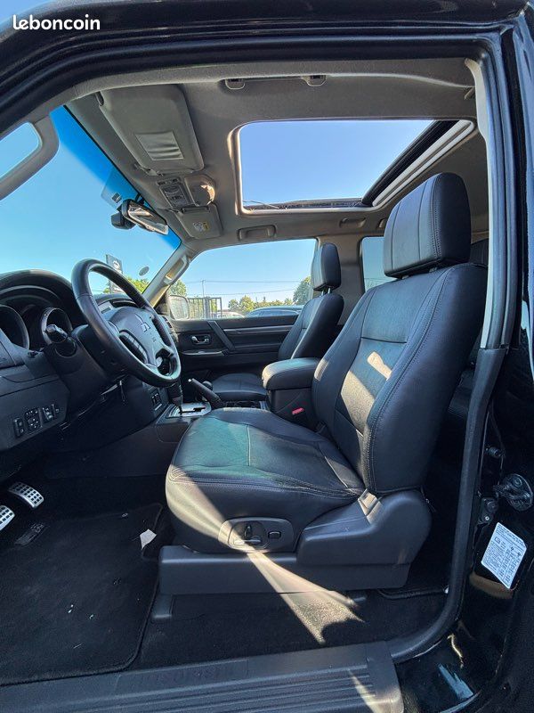 Mitsubishi Pajero 3.2 DID 190 CH Instyle - Garantie (image 4)