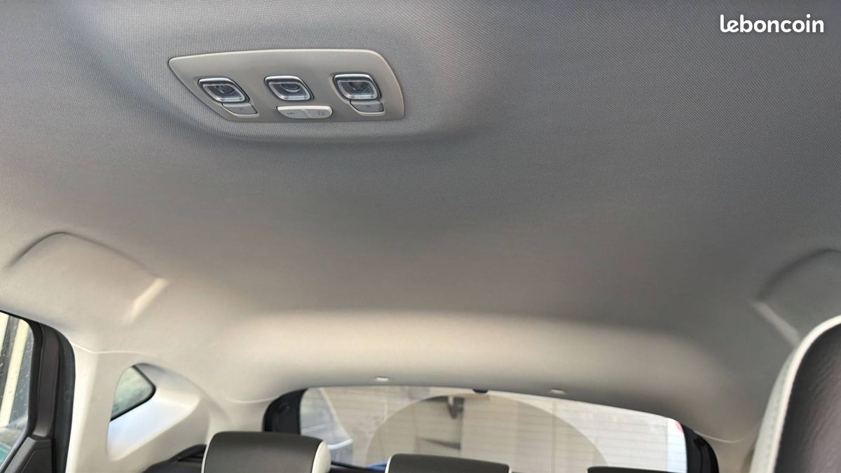 Renault captur tce 140 21 intens (image 29)