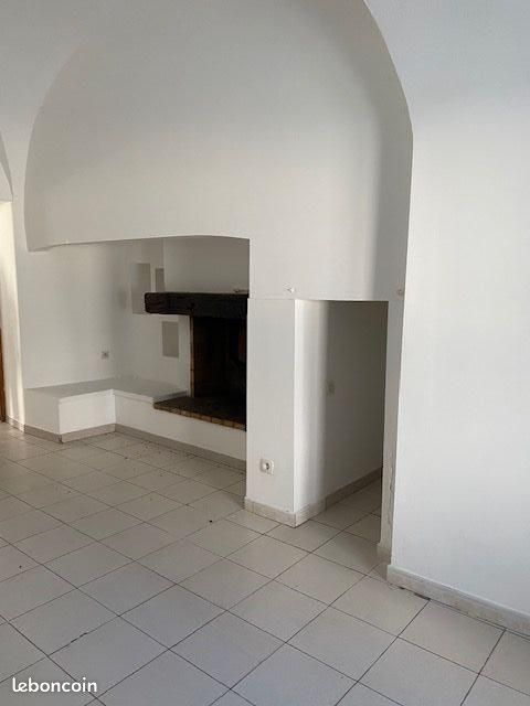 Maison de ville 9 pièces 302 m² (image 3)