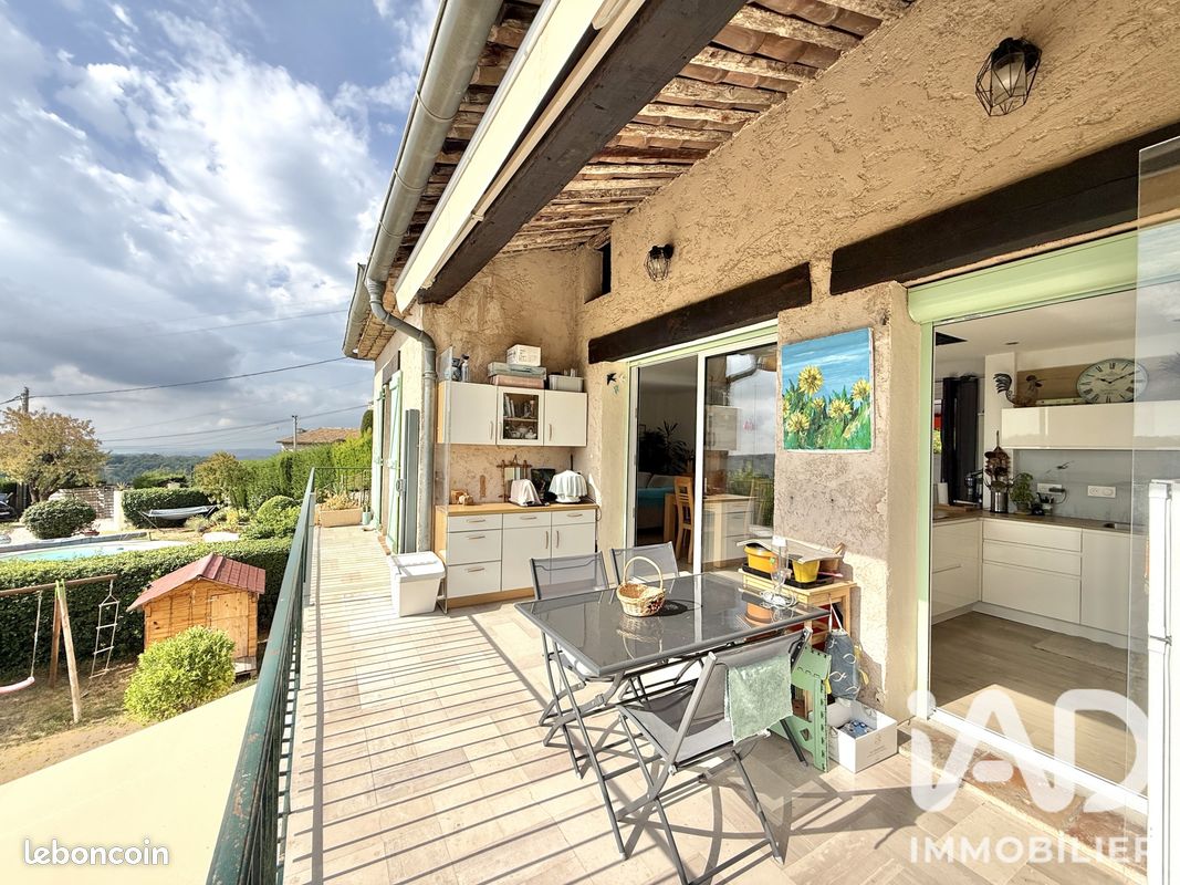 Maison 8 pièces 223 m² · à Vence · 223 m² · 1 190 000 €