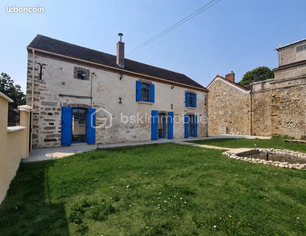 Maison 6 pièces 160 m² · à Maison-Rouge · 160 m² · 279 500 €