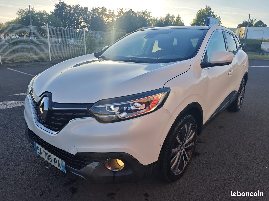 RENAULT Kadjar ANNEE 2016 DIESEL 1.6 dCi 16V FWD 130CV (image 5)