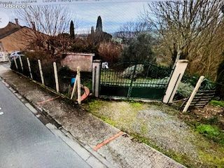 Terrain à bâtir avec Garage et appentis · à Mons · 100 000 €