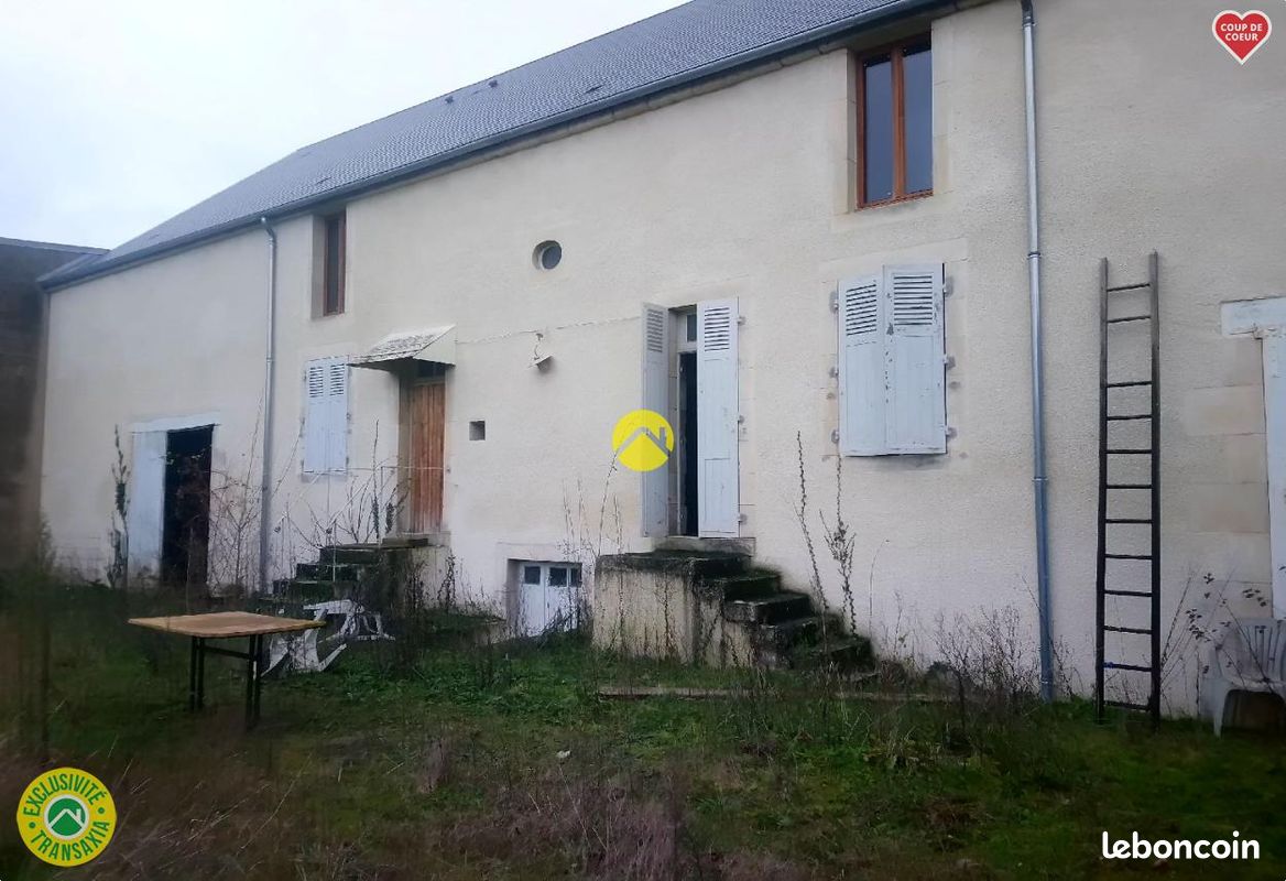 Maison 4 pièces 219 m² · à Saint-Amand-Montrond · 219 m² · 110 000 €