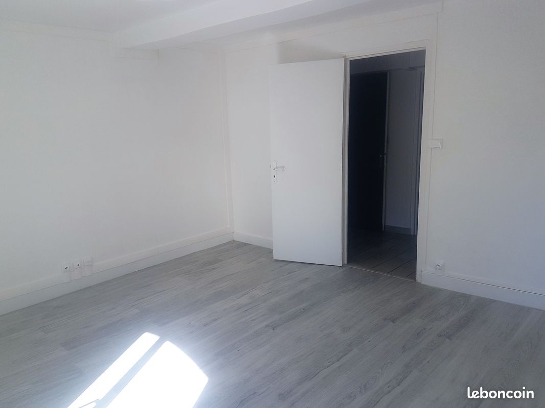 Appartement 2 pièces 40 m² · à Saint-Chamond · 40 m² · 420 €/mois