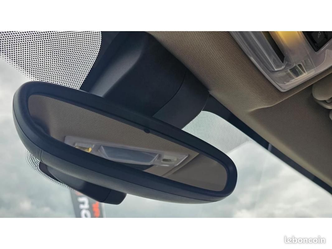 BMW X1 Advantage sDrive 18dA BVA + Camera de recul + Cuir Blanc + Sieges AV Chauffant (image 27)